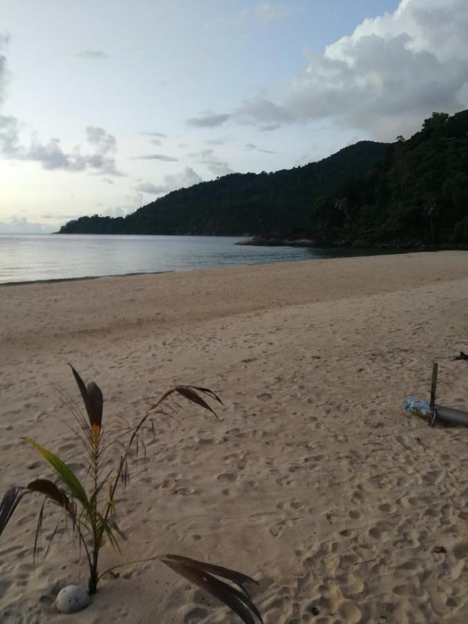 Rainbow Tioman Cottage Kampong Juara Экстерьер фото