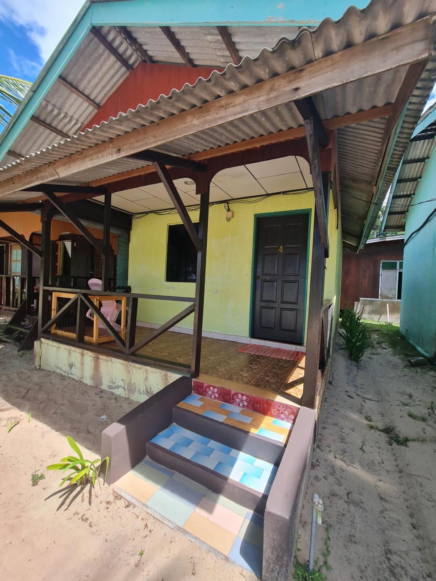 Rainbow Tioman Cottage Kampong Juara Экстерьер фото