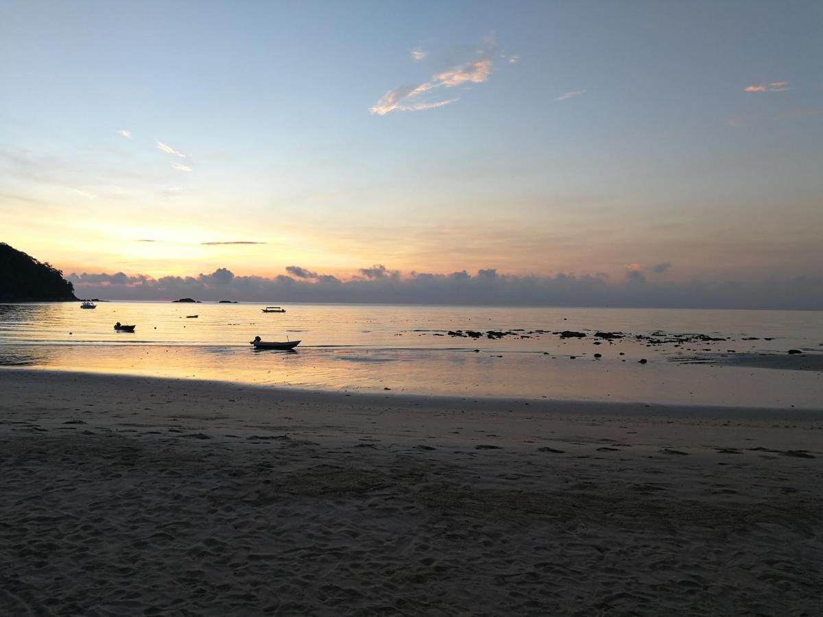 Rainbow Tioman Cottage Kampong Juara Экстерьер фото