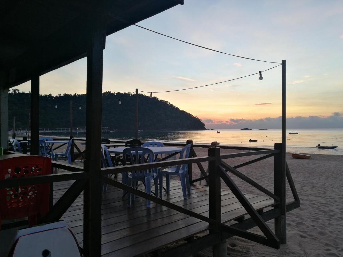 Rainbow Tioman Cottage Kampong Juara Экстерьер фото