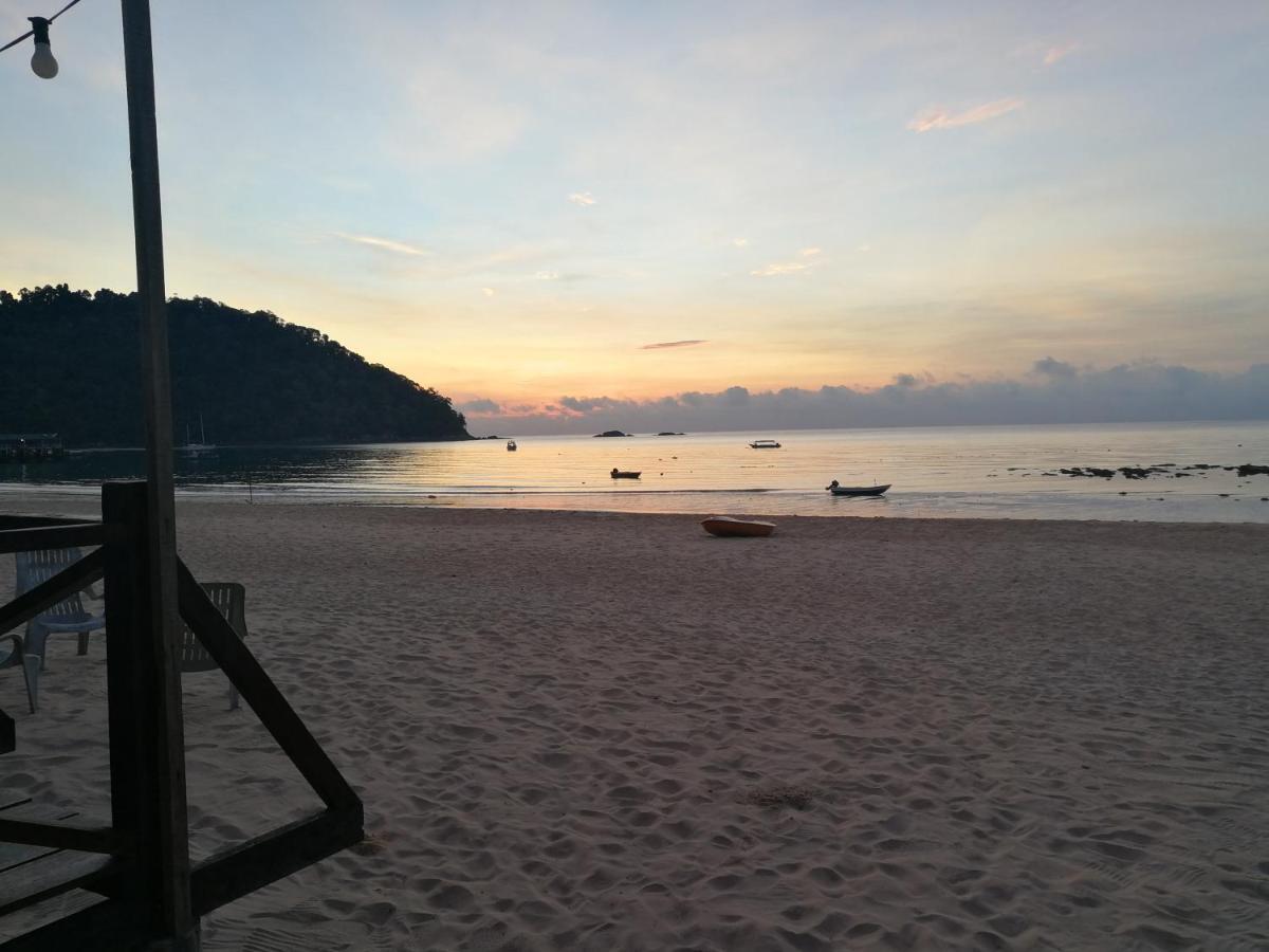 Rainbow Tioman Cottage Kampong Juara Экстерьер фото