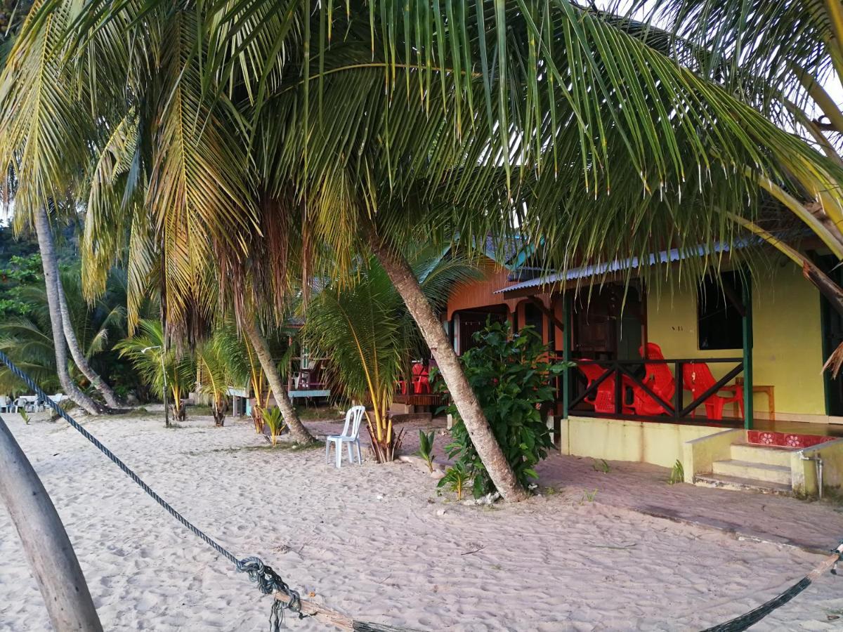 Rainbow Tioman Cottage Kampong Juara Экстерьер фото